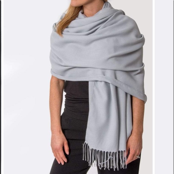 NWT Grey Pashmina - Picture 2 of 6